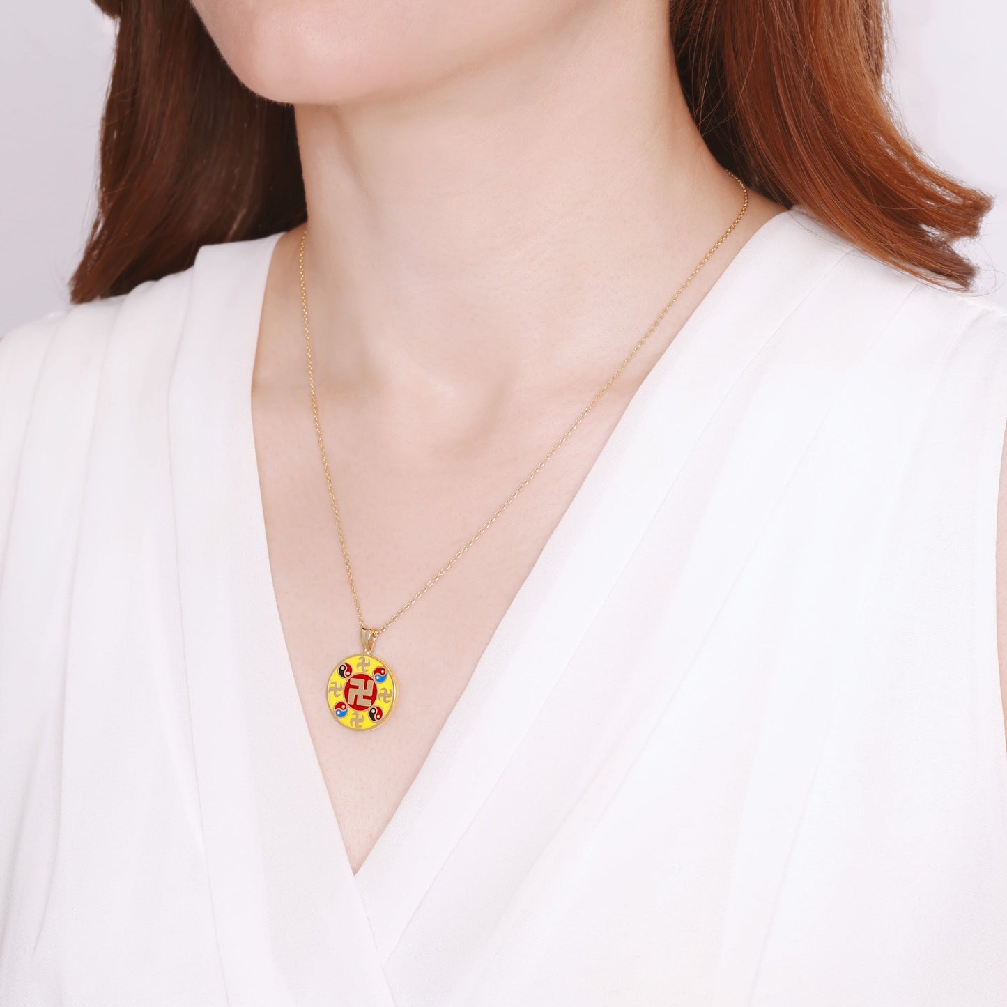 Falun Enamel Yellow Pendant 18kt Yellow Gold | Shen Yun Collections