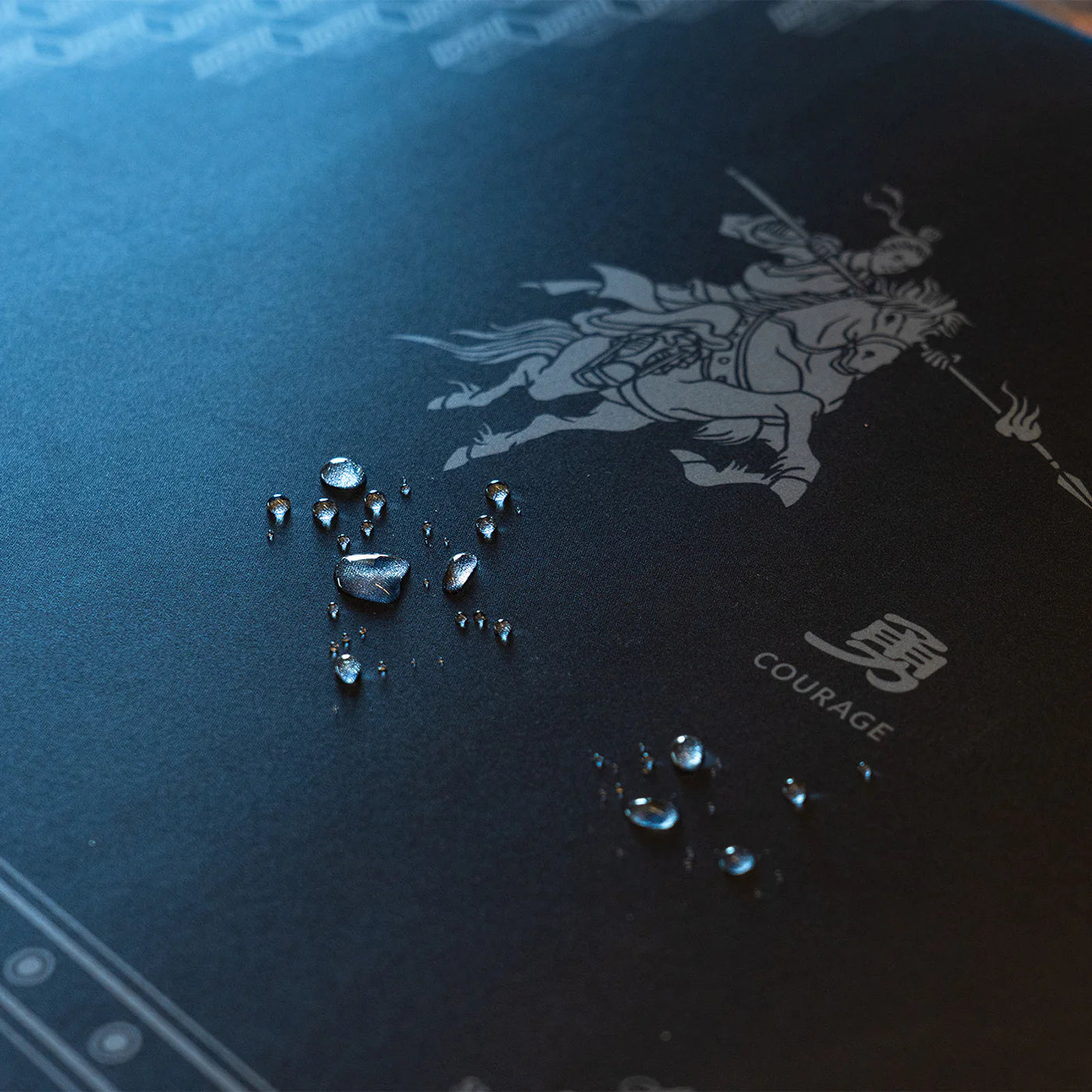 單騎救主辦公桌墊